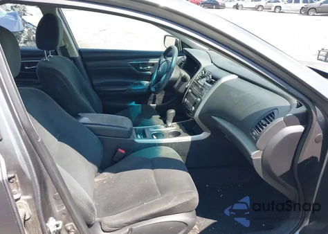 2015 Nissan Altima 2.5 S из США, поврежденный, VIN 1N4AL3AP2FC462937